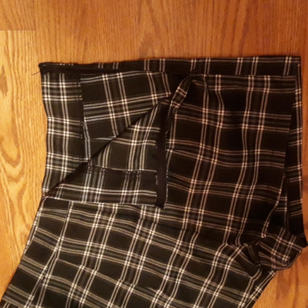 Plaid Skort wrap - Picture 5 of 6